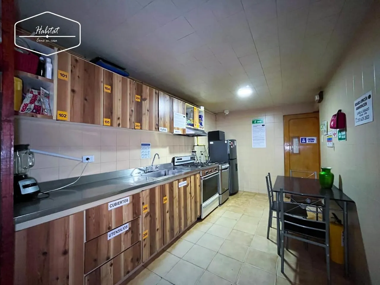Bed & Breakfast Hotel Habitat Hospedaje Bogota
