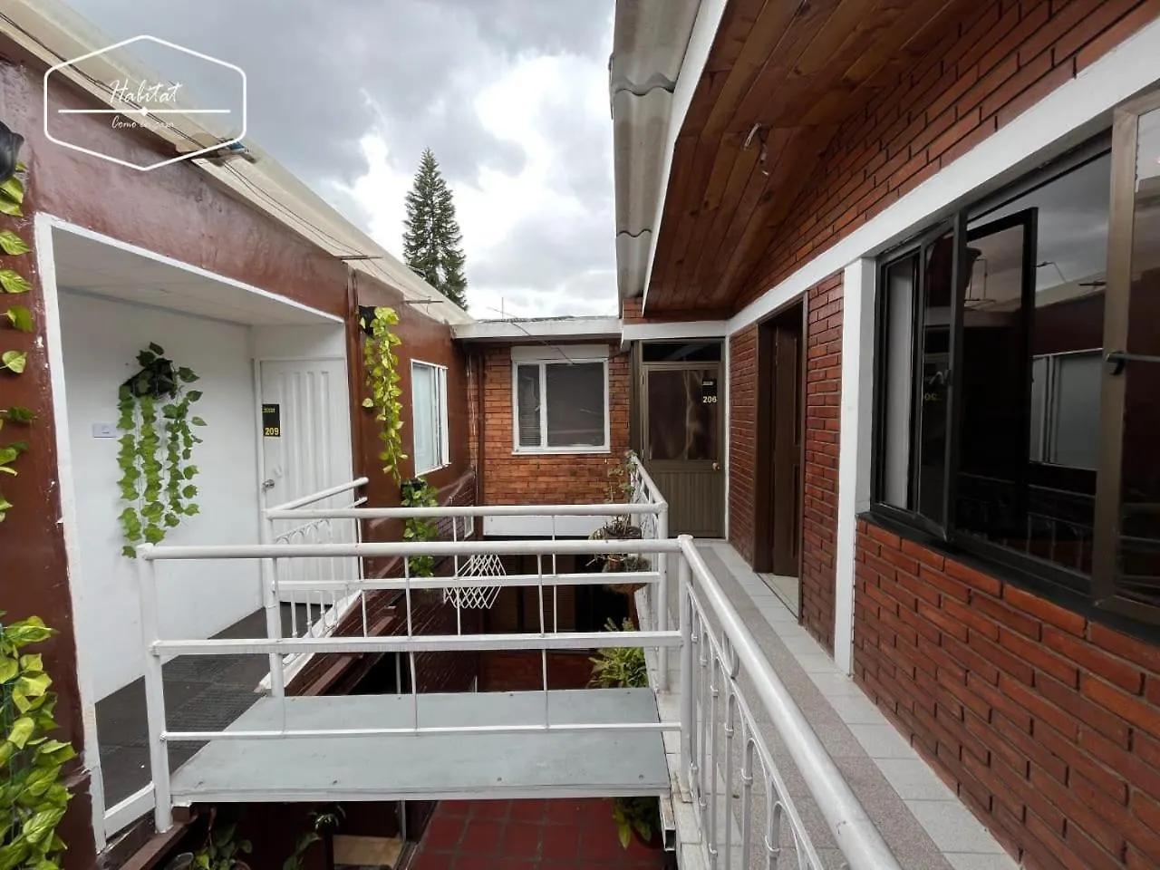 Hotel Habitat Hospedaje Bogotá Bed & Breakfast